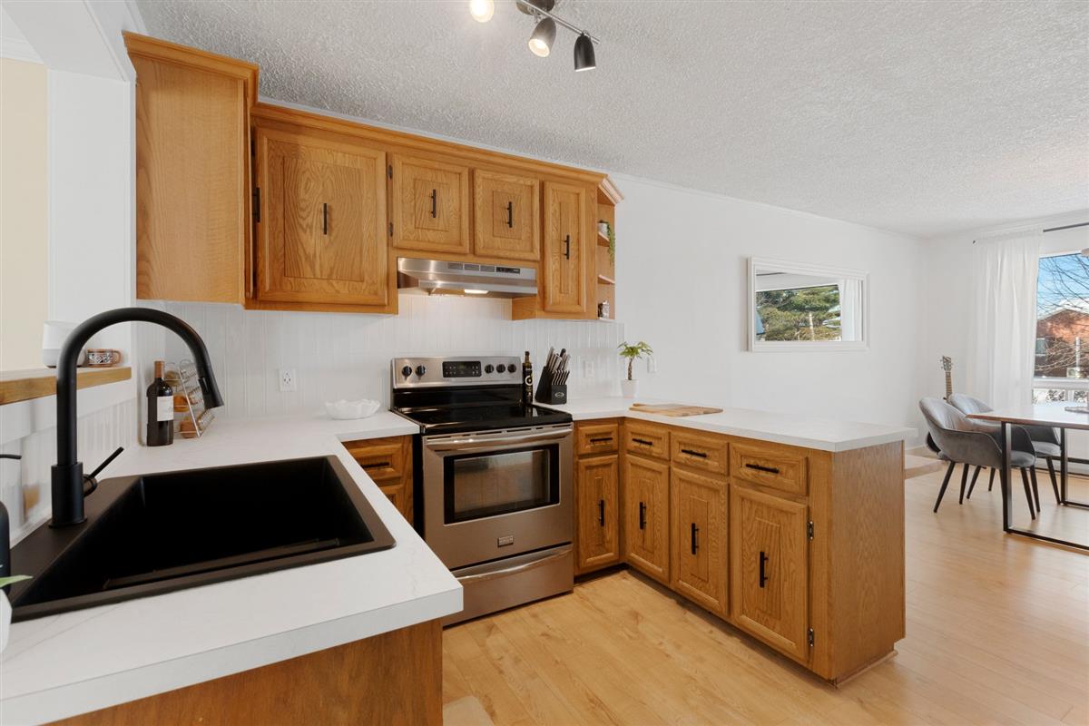 Vue 10 de la propriété réf. 25205513 – 105Z-105BZ Rue Francine J7Y 1L7