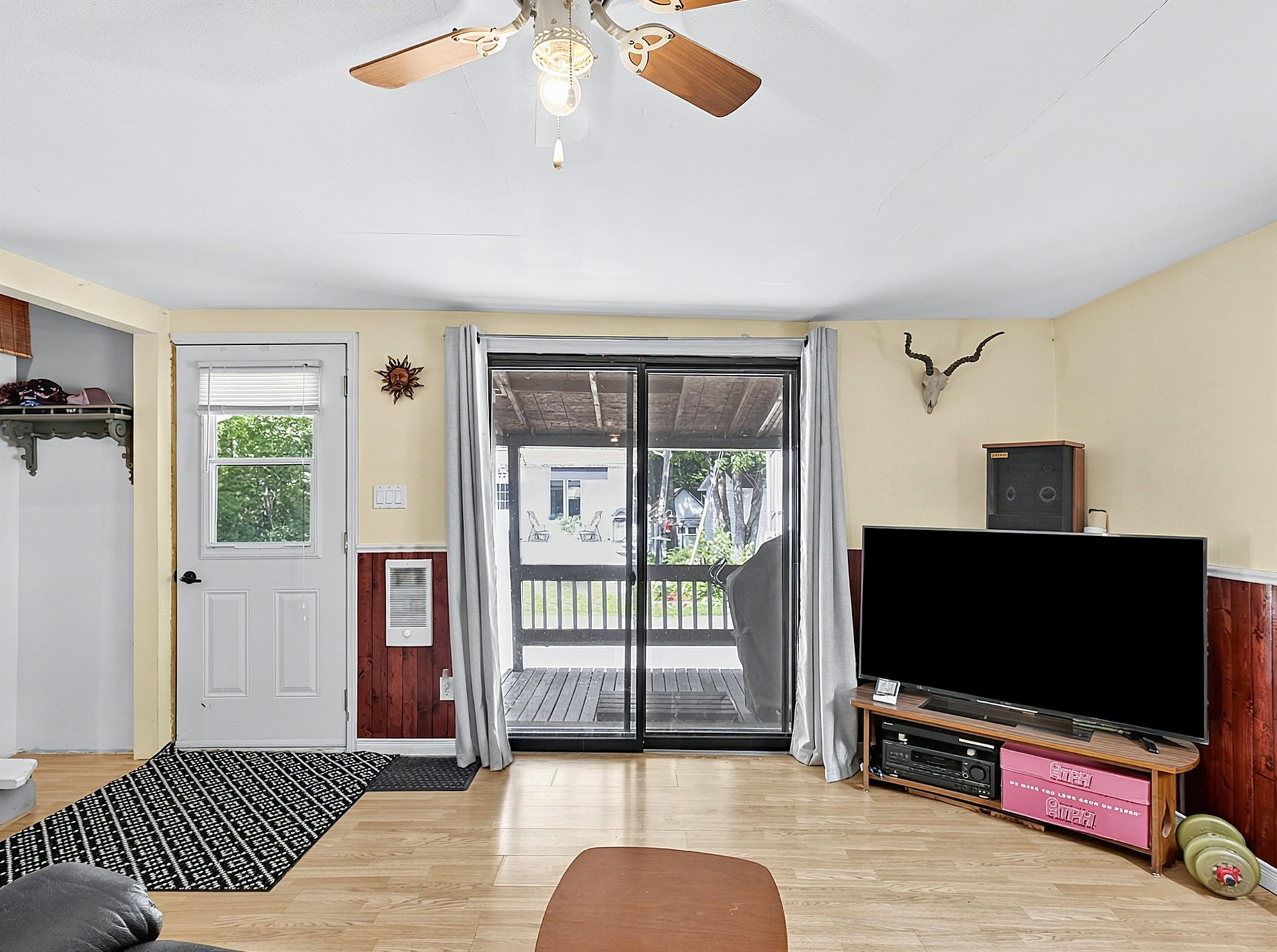 74-2405 Ch. Lemire — photo 3