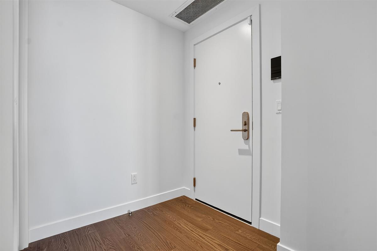 1205 Place Phillips, app. 4008, H3B 0H3 — photo 2