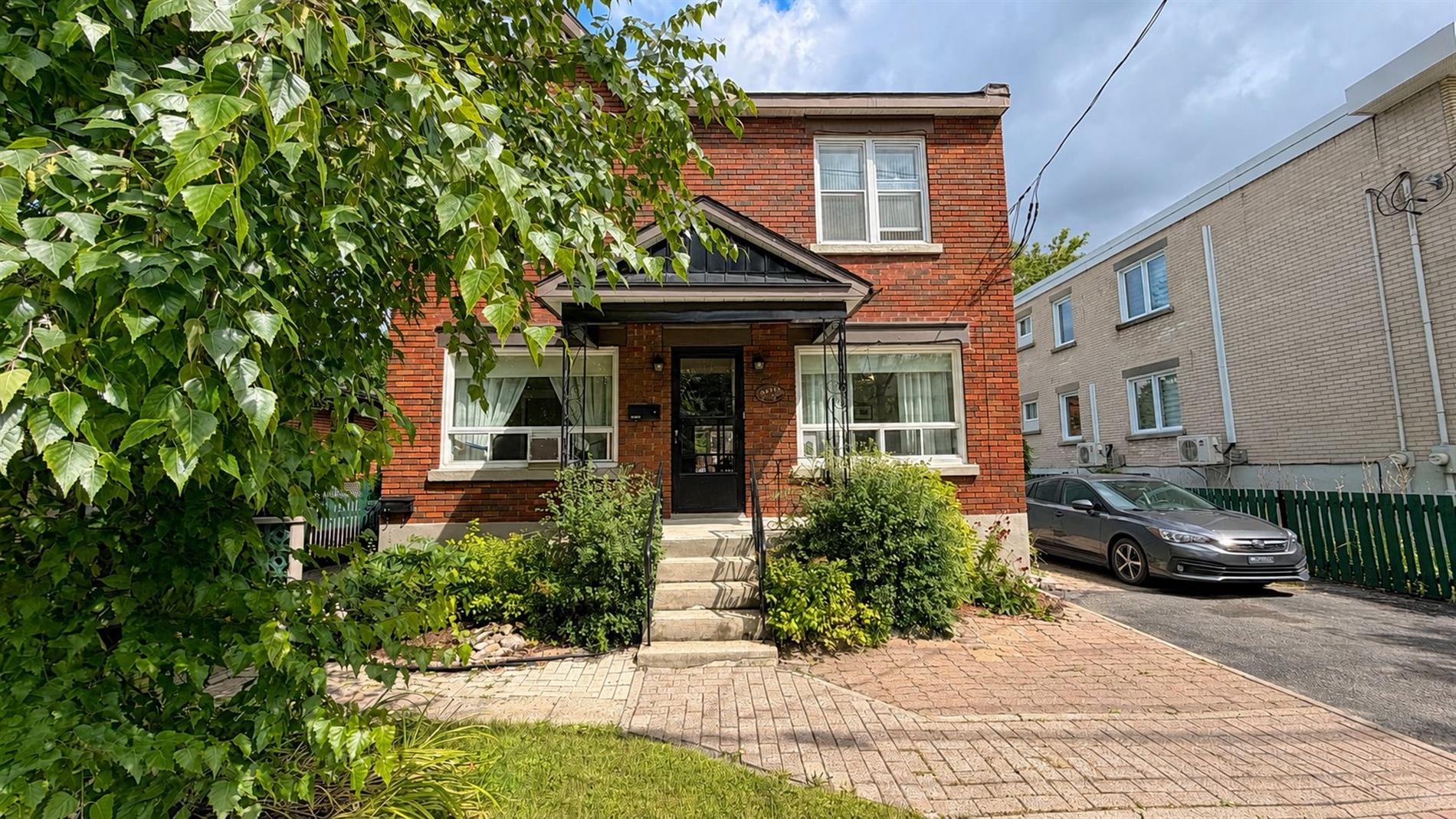 10415-10425 Rue J.-J.-Gagnier — photo 1