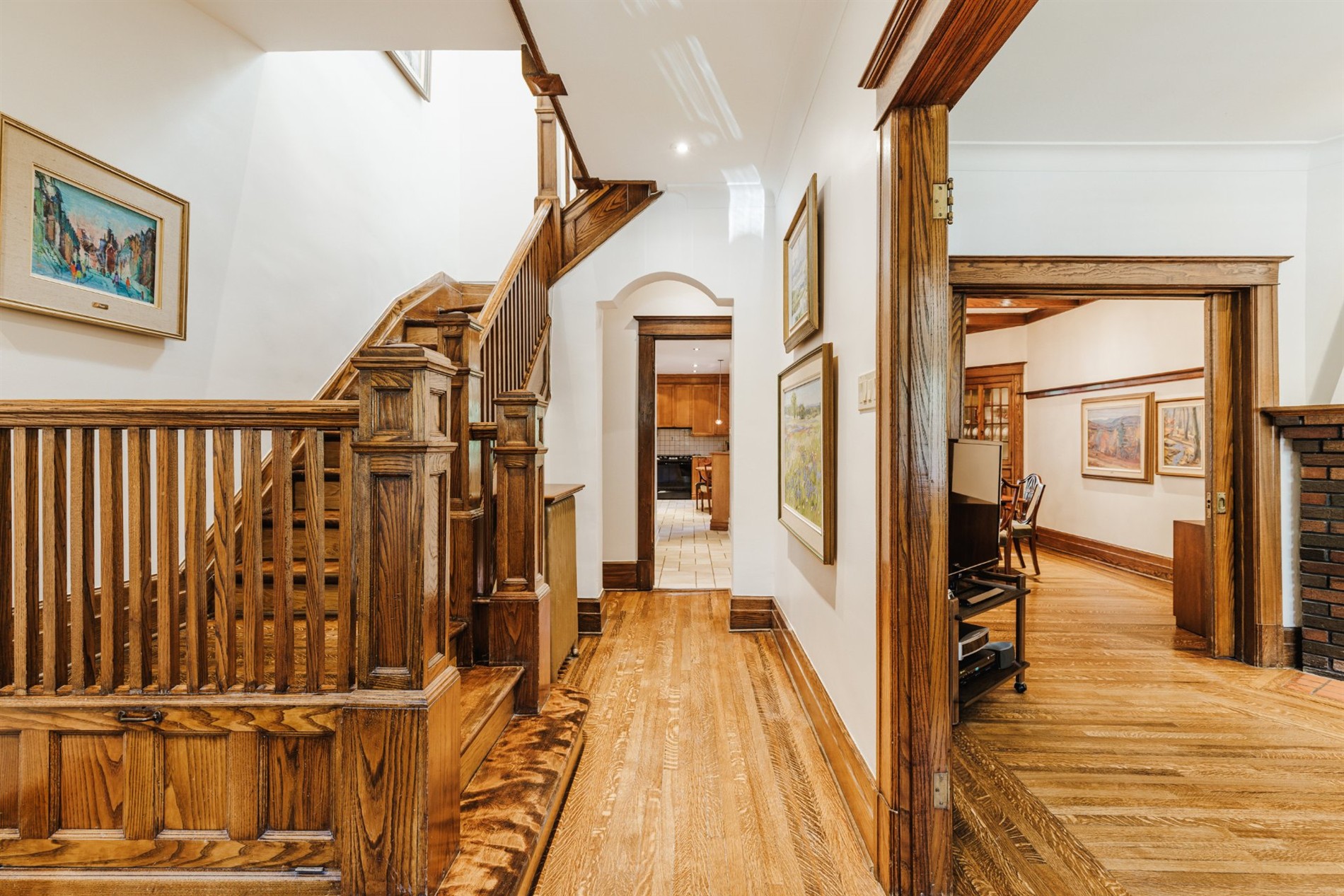 637 Av. Davaar — photo 3